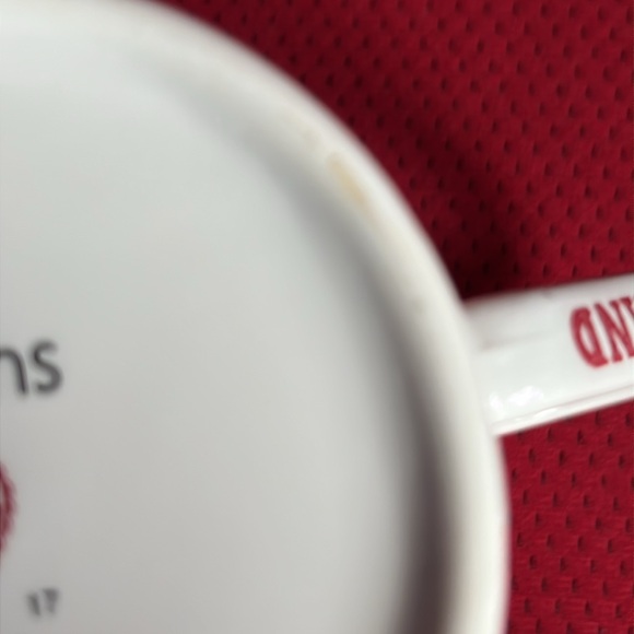 Queens Made with Love Mug Red White Full Pattern - Picture 8 of 9